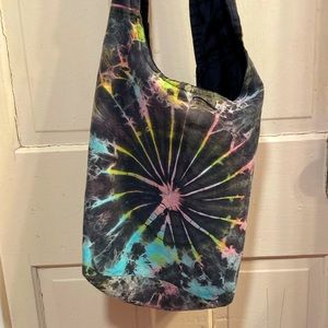 HIPPIE FESTI WEEKEND SHOULDER BAG